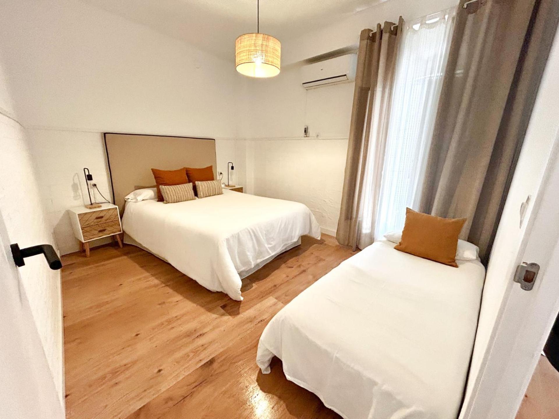 Apartamento Plaza Castilleja de la Cuesta Exterior foto